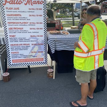 Honolulu Farmers' Market - Farmers Market - Farmers Market Near Me - Honolulu, Hawaii