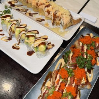 Sake 2 Me Sushi - Golden tiger roll, California roll, spicy tuna on crispy rice - Japanese Near Me - Rancho Cucamonga, California