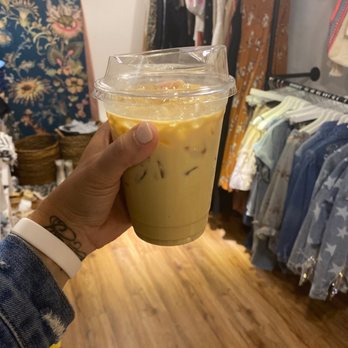 Rugged Coffee - Big Red Iced coffee - Caterers Near Me Rugged Coffee - Big Red Iced coffee - Caterers Near Me