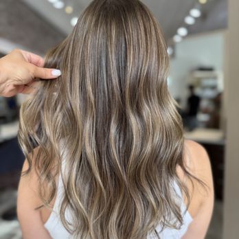 Roman K Salon - Hair Salons Near Me - New York, New York Roman K Salon - Hair Salons Near Me - New York, New York