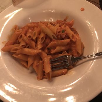 Lombardo's - Penne a la vodka - Italian Near Me - White Plains, New York Lombardo's - Penne a la vodka - Italian Near Me - White Plains, New York