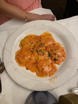 Dominic's by null