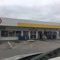 Whistle Stop - She'll Gas Station