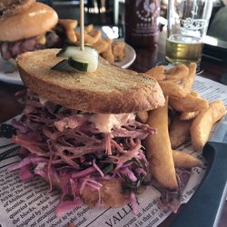 The Pourhouse - Rueben on rye