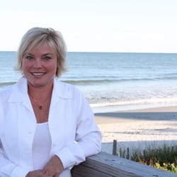 131 Digital Studio - Realtor with the LItchfield company