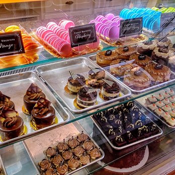 Le Chocolat Du Bouchard - Chocolatiers & Shops Near Me - Naperville, Illinois Le Chocolat Du Bouchard - Chocolatiers & Shops Near Me - Naperville, Illinois
