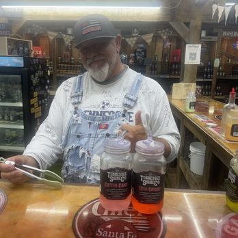 Tennessee Shine - This is Bubba - Distilleries Near Me - Pigeon Forge, Tennessee
