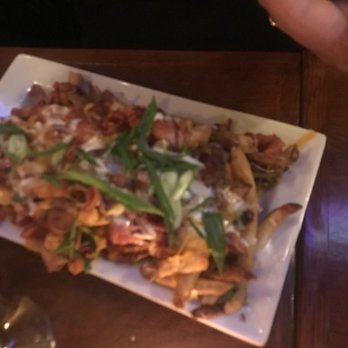 Féile - Loaded fries - Sports Bars Near Me - New York, New York Féile - Loaded fries - Sports Bars Near Me - New York, New York
