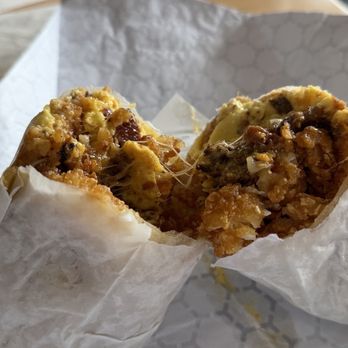 LJ's Lil' Cafe - Breakfast & Brunch Near Me - Orange, California