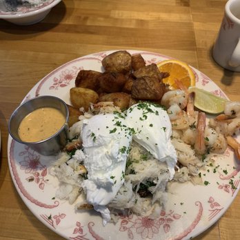 Plain Jane - Gulfo de California Benedict - Breakfast & Brunch Near Me - San Francisco, California Plain Jane - Gulfo de California Benedict - Breakfast & Brunch Near Me - San Francisco, California