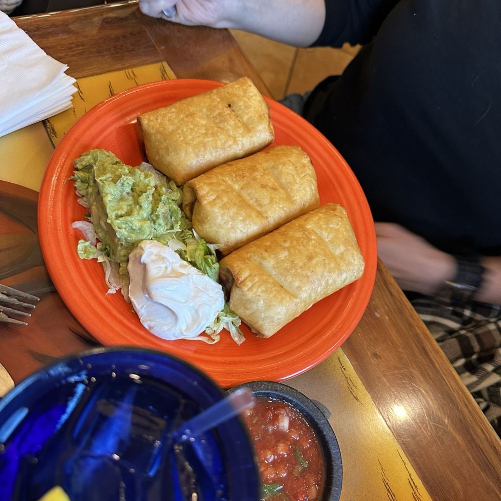 Casa Perez - Chimi - Mexican Near Me - Dewey, Arizona