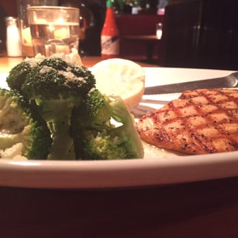 Rutherford Grill - Grilled salmon! - American Near Me - Rutherford, California