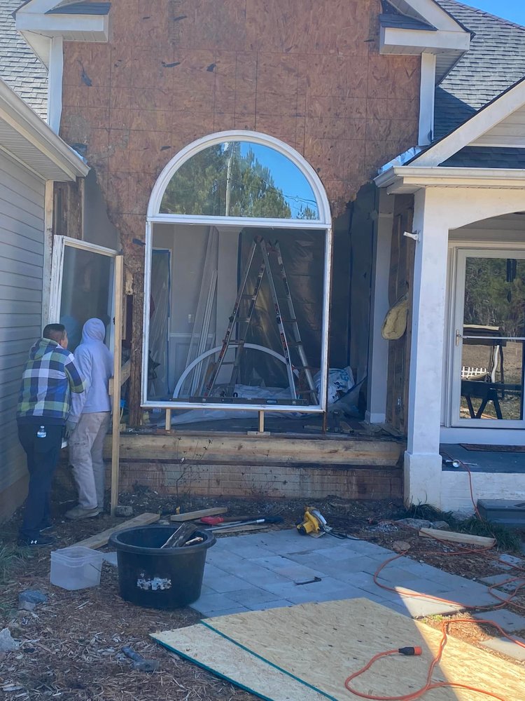 Slide of Nutt Roofing & Siding