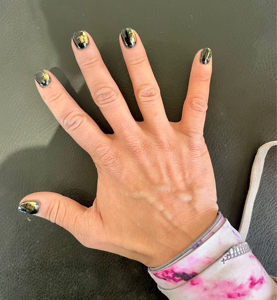 ESSENCE NAILS & SPA Updated September 2024 19 Photos & 21 Reviews