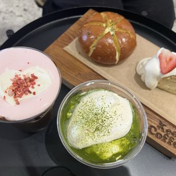 The Keep Coffee - strawberry mocha, cream top matcha, cheesecake and garlic bread - Bakeries Near Me - San Diego, California The Keep Coffee - strawberry mocha, cream top matcha, cheesecake and garlic bread - Bakeries Near Me - San Diego, California