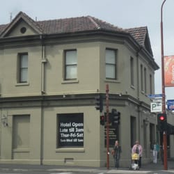 Sir Henry Barkly Hotel