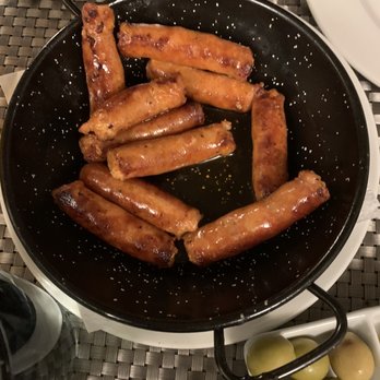 Avinyo 10 - Sausage casserole - Mediterranean Near Me - Barcelona, B Avinyo 10 - Sausage casserole - Mediterranean Near Me - Barcelona, B