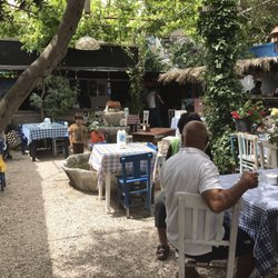 Refigin Bahçesi - The restaurant