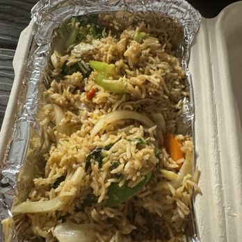 Thai Food By Suri - Drunken rice. Heat, but not a ton of flavor. - Food Trucks Near Me - Lahaina, Hawaii