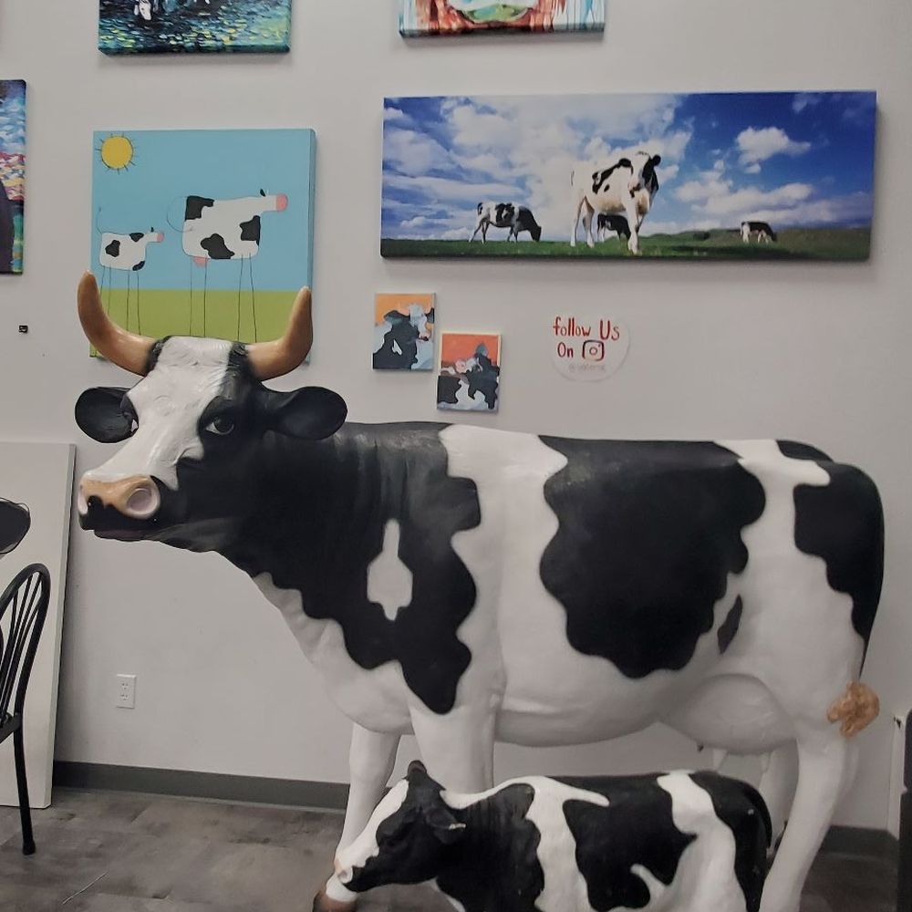 Udders - Welcome party. - Ice Cream & Frozen Yogurt Near Me - Grants Pass, Oregon Udders - Welcome party. - Ice Cream & Frozen Yogurt Near Me - Grants Pass, Oregon