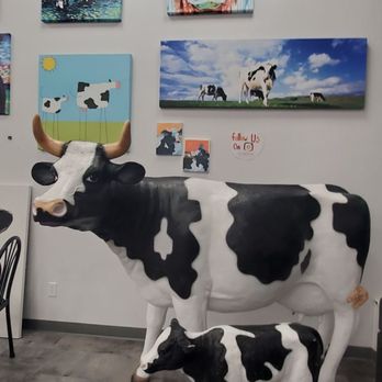 Udders - Welcome party. - Ice Cream & Frozen Yogurt Near Me - Grants Pass, Oregon