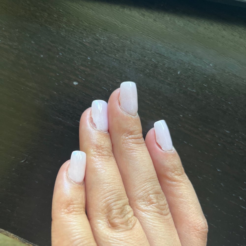 Bella Nails - Lifting caused by improper application. Had to clip off the lifting - Nail Salons Near Me - San Mateo, California