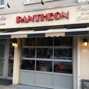 Pantheon Restaurant - Greek Near Me - Toronto, Ontario