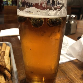 Fat Head's Brewery - Bumble berry honey blueberry ale - New American Near Me - Canton, Ohio Fat Head's Brewery - Bumble berry honey blueberry ale - New American Near Me - Canton, Ohio