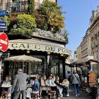 Café de Flore - Cafes Near Me - Paris, 75 Café de Flore - Cafes Near Me - Paris, 75