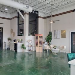Brenda's Nails and Hair Salon