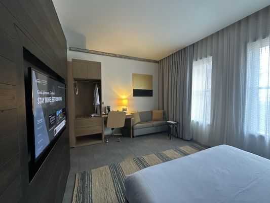Hi-Lo Hotel, Autograph Collection by null