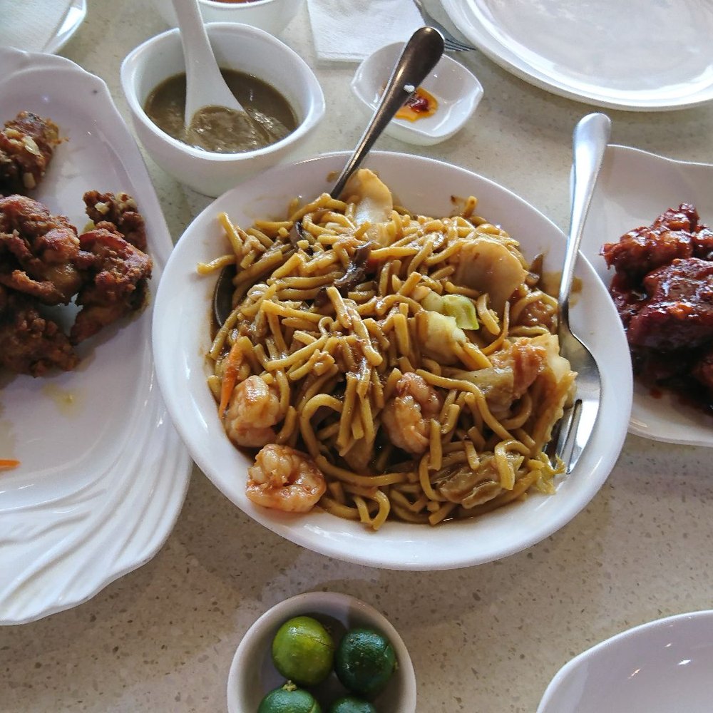 King Bee - Buttered Chicken, Seafood Chami, Spareribs in OK sauce, Hot and Sour Soup, - Chinese Near Me - General Trias, CAV