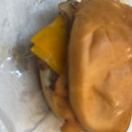This all American burger was delicious!!! This all American burger was delicious!!!