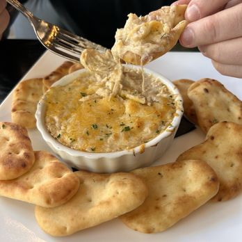 Blackwall Hitch - Crab Dip! - New American Near Me - Baltimore, Maryland
