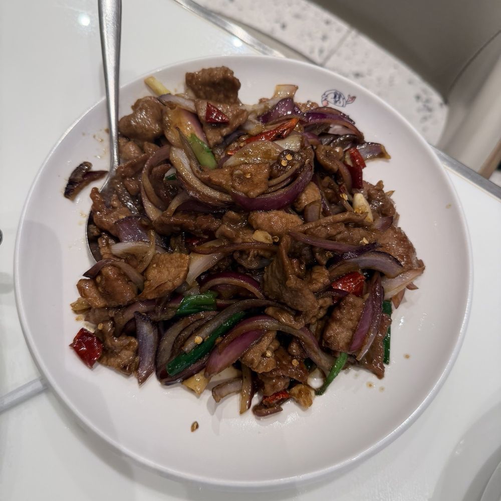 Super Dumpling - Mongolian Beef 蒙古牛肉 - Noodles Near Me - Orange, California