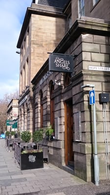 The Angels Share Hotel and Bar by null