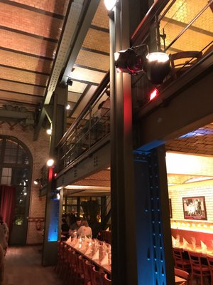 Restaurant Umspannwerk Ost by null