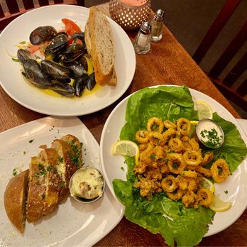 Ports Cafe - Mussels, calamari, homemade sourdough bread - New American Near Me - Geneva, New York