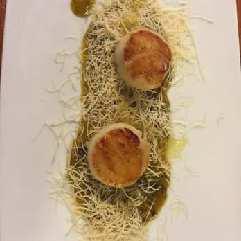 Eslava - Scallops in seaweed sauce - Tapas Bars Near Me - Seville, SE