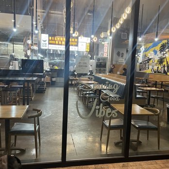 Silverlake Ramen - Outside - Ramen Near Me - Kirkland, Washington Silverlake Ramen - Outside - Ramen Near Me - Kirkland, Washington