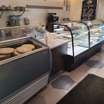 DinerTime - Display cases of sweets for dessert. - Breakfast & Brunch Near Me - Latham, New York DinerTime - Display cases of sweets for dessert. - Breakfast & Brunch Near Me - Latham, New York