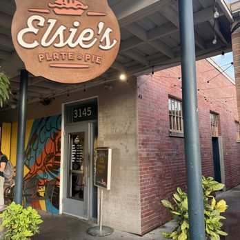 Elsie's Plate & Pie - exterior - American Near Me - Baton Rouge, Louisiana Elsie's Plate & Pie - exterior - American Near Me - Baton Rouge, Louisiana