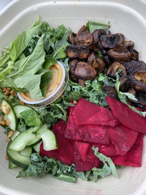 sweetgreen by null