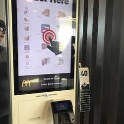 McDonald's - Kiosk to order!!!!!!