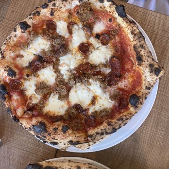 Doppio Zero Concord Veranda - La Carne Pizza - Italian Near Me - Concord, California