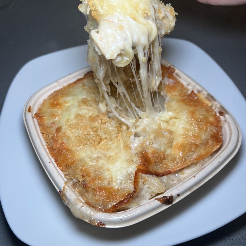 Murray's Cheese - Bleecker - Truffle Mac & Cheese Bake at Home - Cheese Shops Near Me - New York, New York Murray's Cheese - Bleecker - Truffle Mac & Cheese Bake at Home - Cheese Shops Near Me - New York, New York