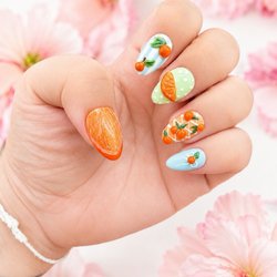 Marilyn’s Beauty Lounge - 3D Nails design by Luulink