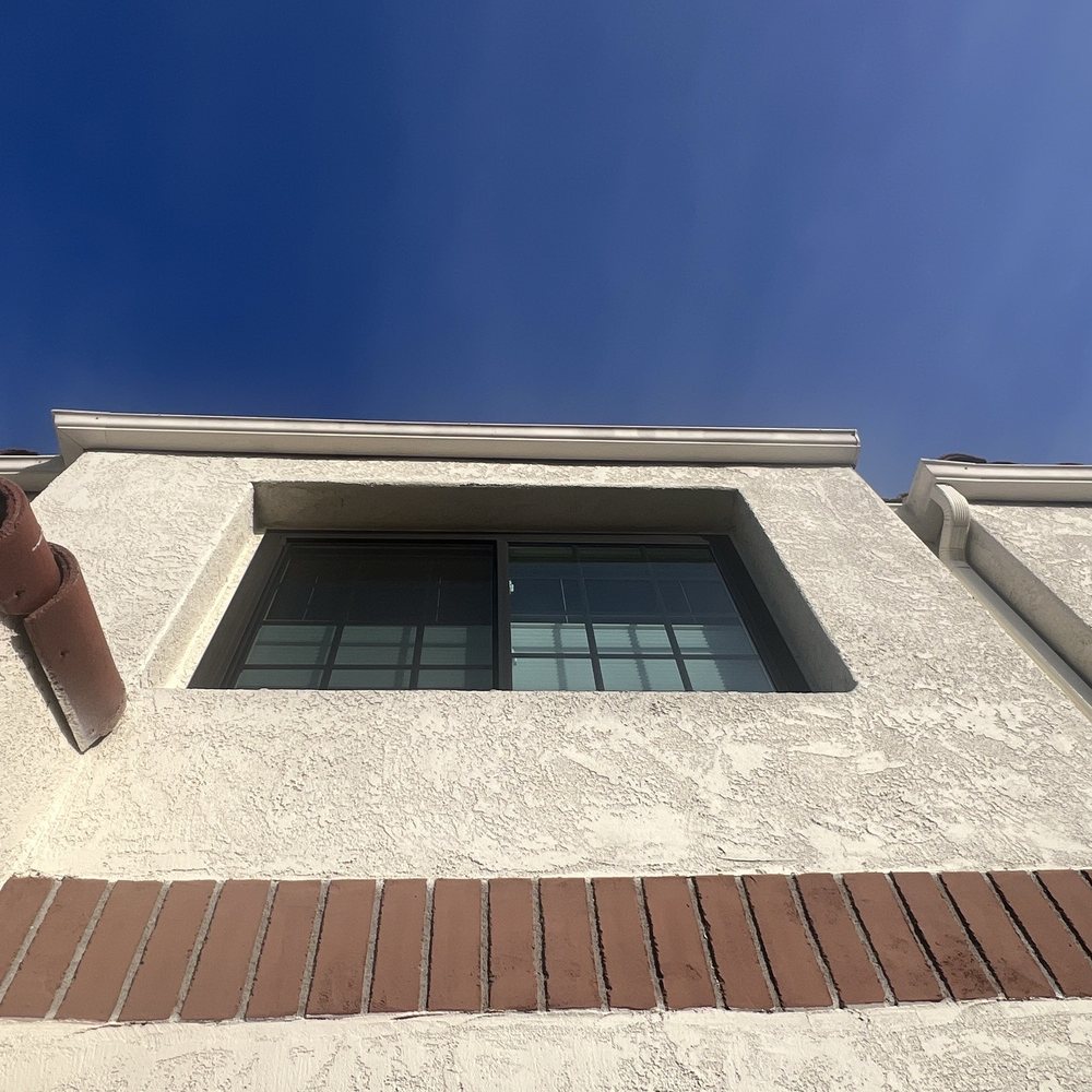 OC Window Experts - Bedroom window - Windows Installation Near Me - Huntington Beach, California OC Window Experts - Bedroom window - Windows Installation Near Me - Huntington Beach, California