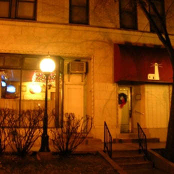 Lighthouse Tavern - Outside, at night - Bars Near Me - Chicago, Illinois Lighthouse Tavern - Outside, at night - Bars Near Me - Chicago, Illinois