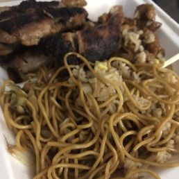 Wrong type of noodles for the chow mien & teriyaki chicken is burnt Wrong type of noodles for the chow mien & teriyaki chicken is burnt